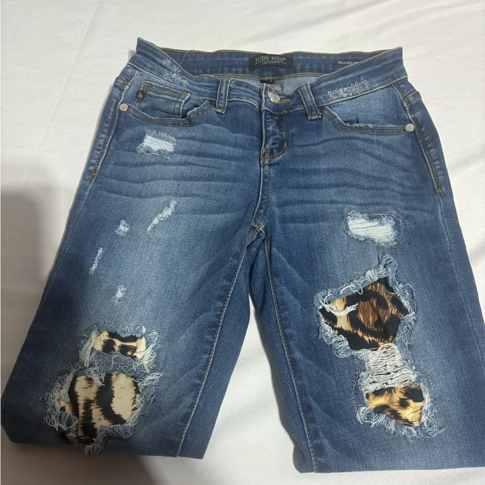 Judy Blue Blue Distressed Jeans with Animal Print Accents